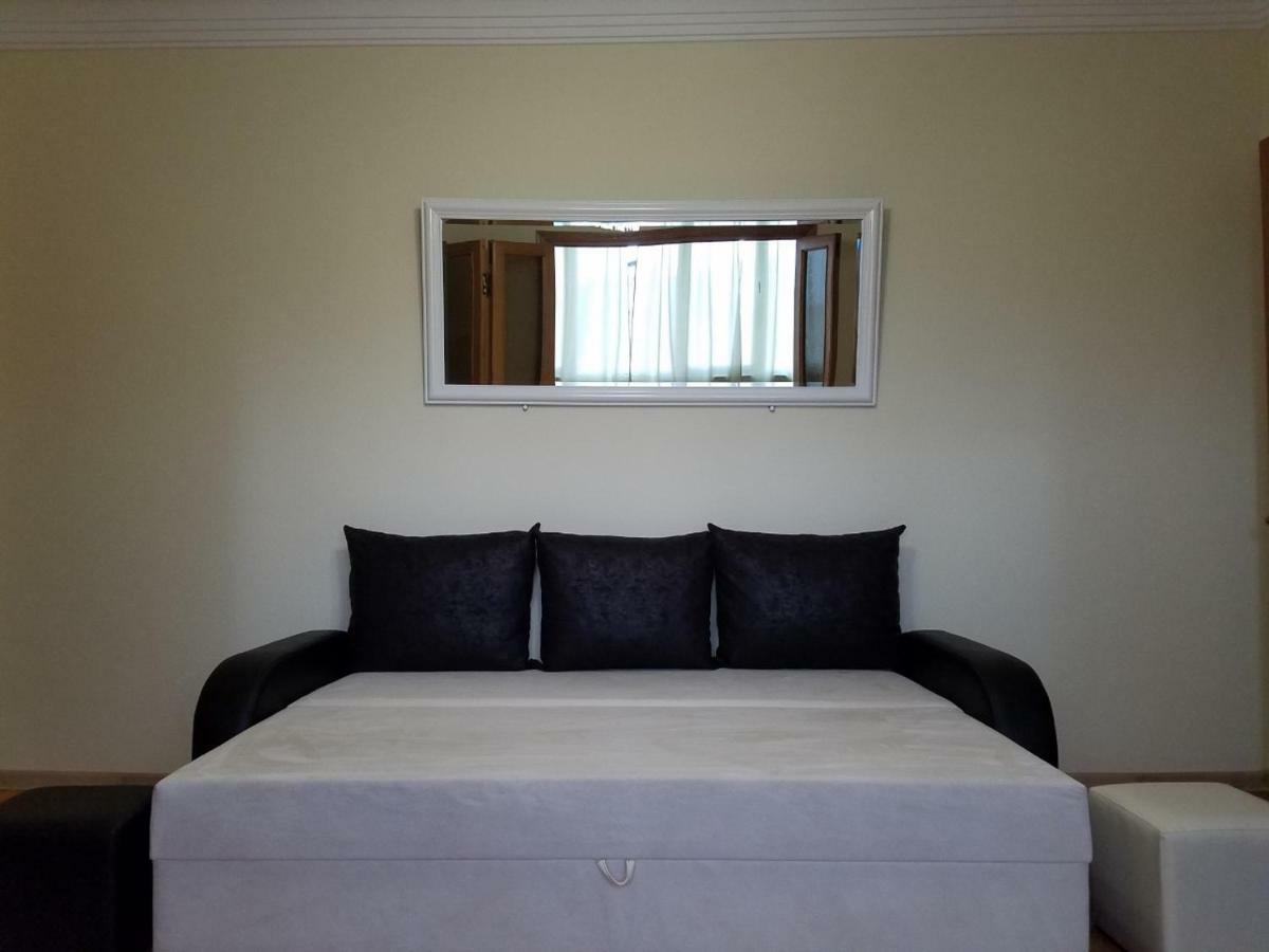 Marini Apartment Tbilisi Ngoại thất bức ảnh